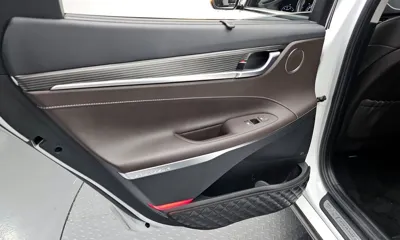Hyundai Grandeur 2019, 93763 км, за 11961.25 USD - фото 25