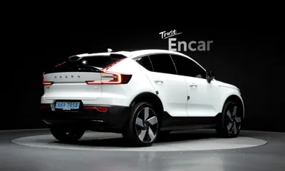 Volvo C40 2023, 50577 км, за 25928.84 USD