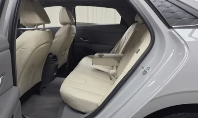 Hyundai Avante 2024, 23801 км, за 15754.23 USD - фото 12