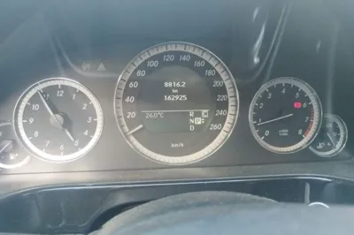 Mercedes-Benz E-Class 2010, 162900 км, за 4613 USD - фото 12
