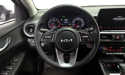 Kia K3 2022, 53253 км, за 9702.41 USD - фото 12