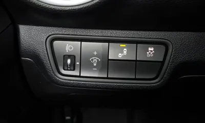 Kia K3 2022, 53253 км, за 9702.41 USD - фото 31