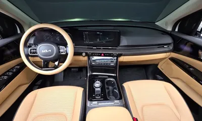 Kia Canival 2023, 17637 км, за 25371.65 USD - фото 7