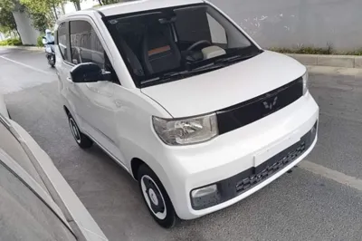 Wuling Hongguang MINIEV 2022, 27900 км, за 4721 USD