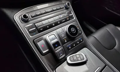 Hyundai Santafe 2022, 32138 км, за 18136.9 USD - фото 9