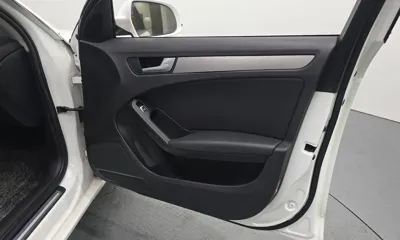 Audi A4 2014, 99419 км, за 3902.28 USD - фото 24