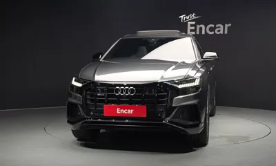 Audi Q8 2022, 42835 км, за 98463.96 USD