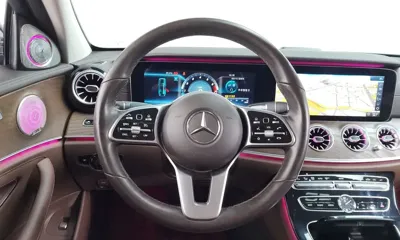 Mercedes-Benz E-Class 2019, 111875 км, за 16083.86 USD - фото 13