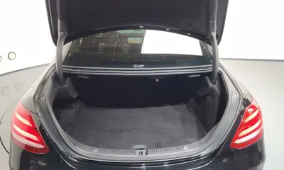 Mercedes-Benz E-Class 2019, 111875 км, за 16083.86 USD - фото 20