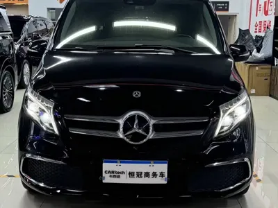 Mercedes-Benz V-Class 2021, 75000 км, за 35019.92 USD