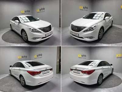 Hyundai Sonata 2014, 42794 км, за 4529.34 USD