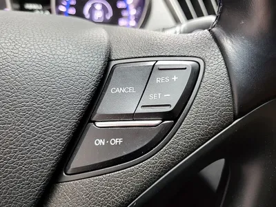 Hyundai Sonata 2014, 42794 км, за 4493.06 USD - фото 16