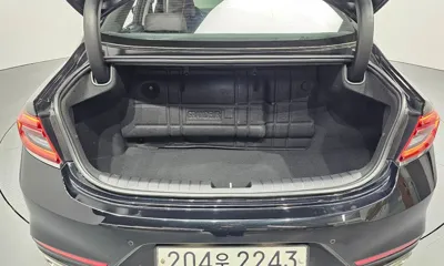 Hyundai Grandeur 2019, 168118 км, за 7358.21 USD - фото 20