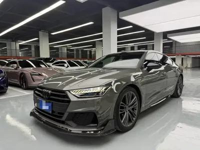 Audi A7 · 2021 год