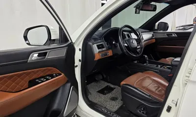 KG_Mobility_Ssangyong Rexton 2018, 142987 км, за 8527.24 USD - фото 10