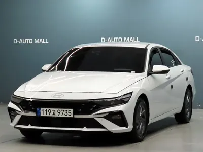 Hyundai Avante · 2025 год