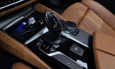 BMW 5-Series 2018, 123721 км, за 13651.43 USD - фото 9