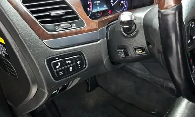 Hyundai Equus 2014, 133640 км, за 5144.23 USD - фото 19