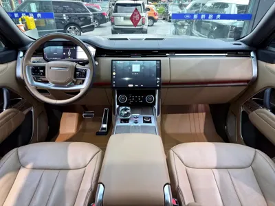 Land Rover Range Rover 2022, 60000 км, за 205592.83 USD