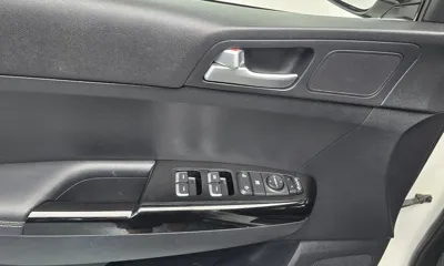 Kia Sportage 2018, 74946 км, за 8791.65 USD - фото 24