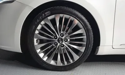 Kia K7 2018, 136926 км, за 7877.12 USD