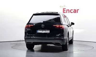 Volkswagen Tiguan 2020, 100861 км, за 16738.87 USD