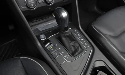 Volkswagen Tiguan 2020, 100861 км, за 16588.62 USD - фото 9