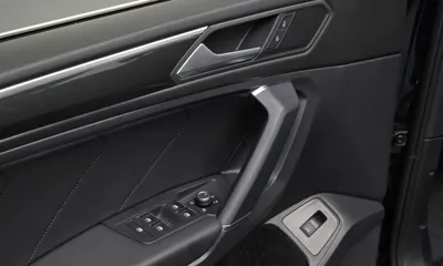 Volkswagen Tiguan 2020, 100861 км, за 16588.62 USD - фото 16