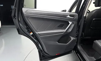 Volkswagen Tiguan 2020, 100861 км, за 16588.62 USD - фото 25