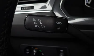 Volkswagen Tiguan 2020, 100861 км, за 16588.62 USD - фото 27