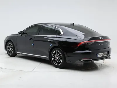 Hyundai Grandeur 2021, 182129 км, за 9386.9 USD