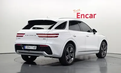 Genesis GV70 2022, 32526 км, за 21990.29 USD