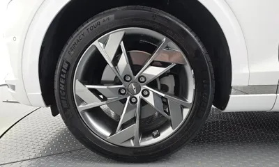 Genesis GV70 2022, 32526 км, за 21990.29 USD