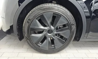 Tesla Model Y 2024, 45159 км, за 25993.5 USD