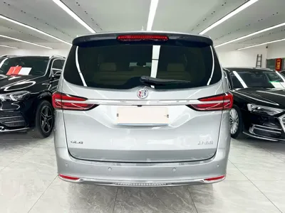 Buick GL8 2024, 30000 км, за 20512.37 USD