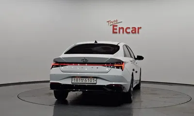 Hyundai Avante 2021, 57721 км, за 10944.63 USD
