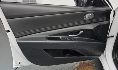 Hyundai Avante 2021, 57721 км, за 10944.63 USD - фото 24