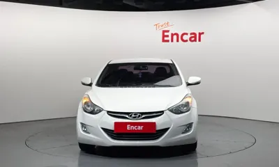 Hyundai Avante 2012, 133927 км, за 2444.66 USD