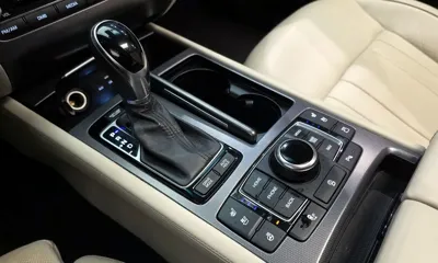 Hyundai Genesis 2015, 161015 км, за 6826.83 USD - фото 9