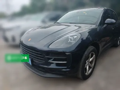 Porsche Macan · 2021 год
