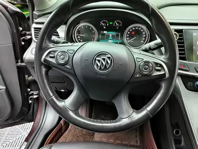 Buick LaCrosse 2018, 73000 км, за 6463.09 USD - фото 12