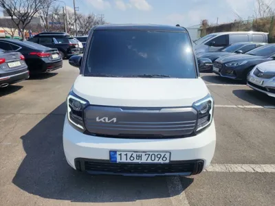 Kia Ray 2024, 61000 км, за 10097.73 USD