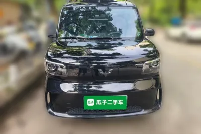Wuling Zhiguang New Energy 2025, 24300 км, за 6997 USD