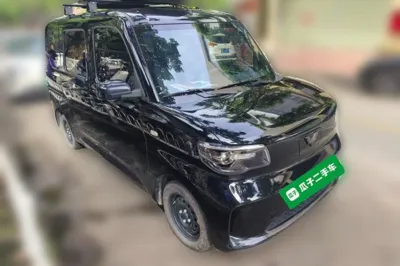Wuling Zhiguang New Energy 2025, 24300 км, за 6997 USD