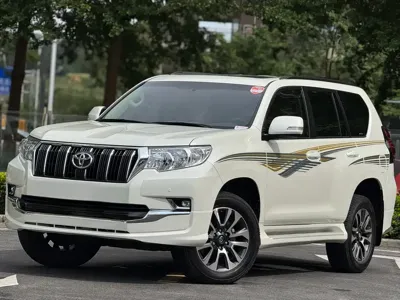 Toyota Prado (Import) · 2023 год