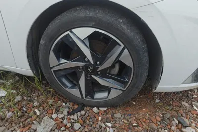 Hyundai Elantra 2022, 83200 км, за 8641 USD - фото 8