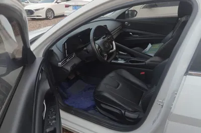 Hyundai Elantra 2022, 83200 км, за 8641 USD - фото 16