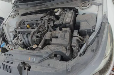 Hyundai Elantra 2022, 83200 км, за 8641 USD - фото 22