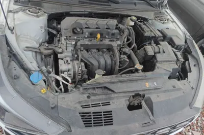 Hyundai Elantra 2022, 83200 км, за 8641 USD - фото 23