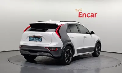Kia Niro 2023, 189377 км, за 12406.46 USD
